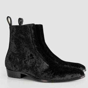 Oro Onyx black velvet side zip boots